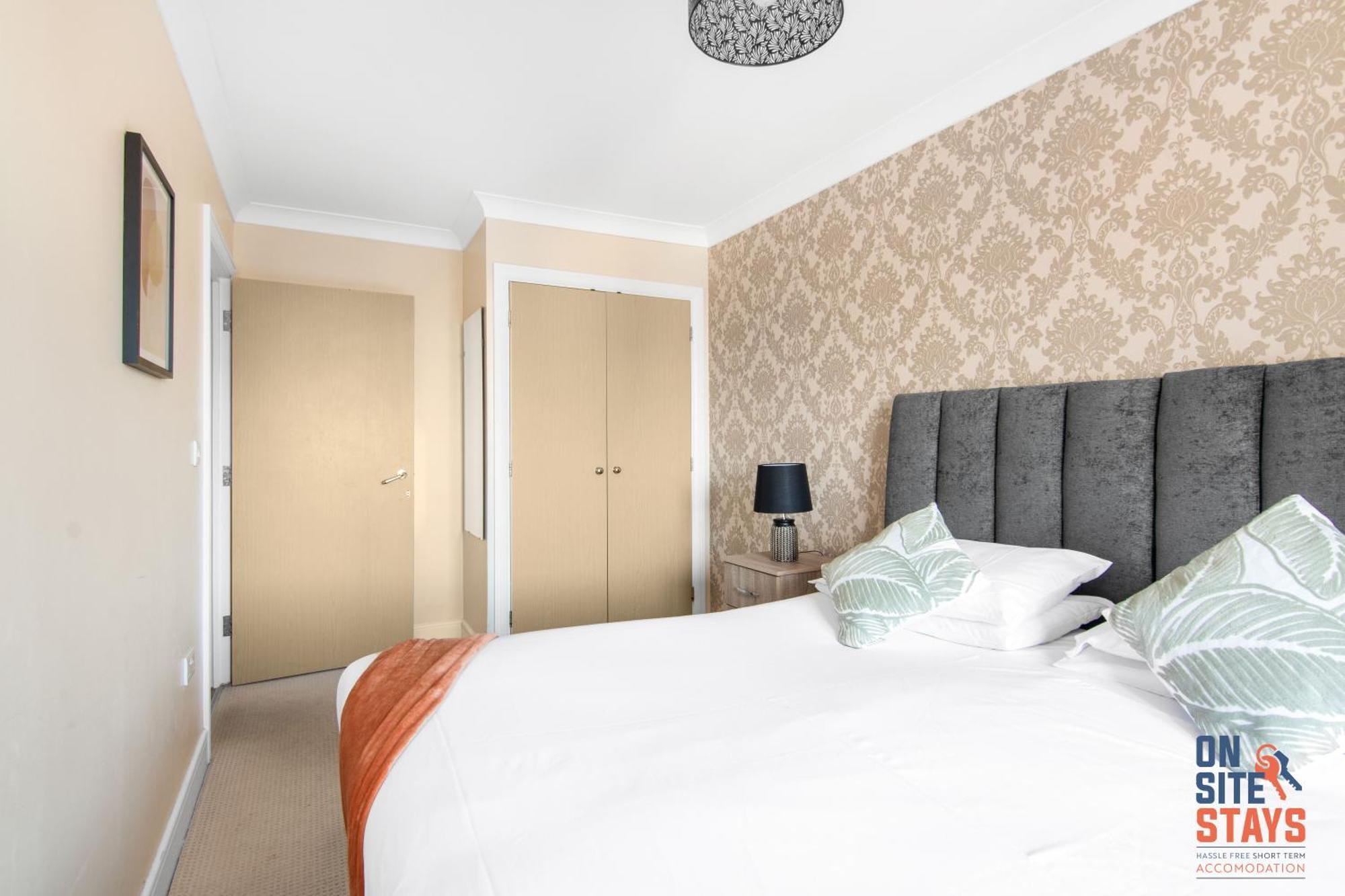 Onsitestays - Cosy 2-Bedroom Apartment With Free Parking, Wi-Fi & London Links Northfleet Exterior photo